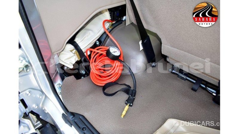 Big with watermark toyota land cruiser belait import dubai 2200