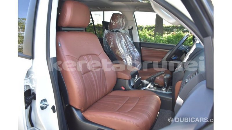 Big with watermark toyota land cruiser belait import dubai 2201