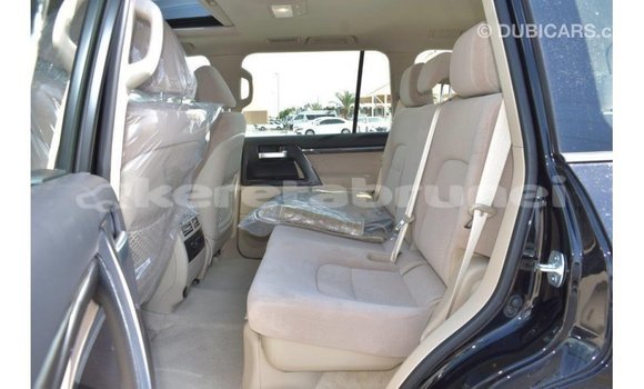 Buy Import Toyota Land Cruiser Black Car in Import - Dubai in Belait Buy Import Toyota Land Cruiser Black Car in Import - Dubai in Belait
