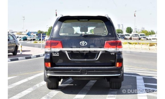 Buy Import Toyota Land Cruiser Black Car in Import - Dubai in Belait Buy Import Toyota Land Cruiser Black Car in Import - Dubai in Belait