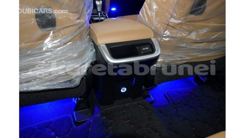 Big with watermark toyota fortuner belait import dubai 2203