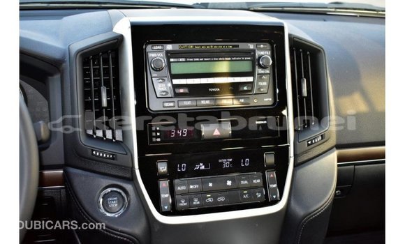 Buy Import Toyota Land Cruiser Black Car in Import - Dubai in Belait Buy Import Toyota Land Cruiser Black Car in Import - Dubai in Belait