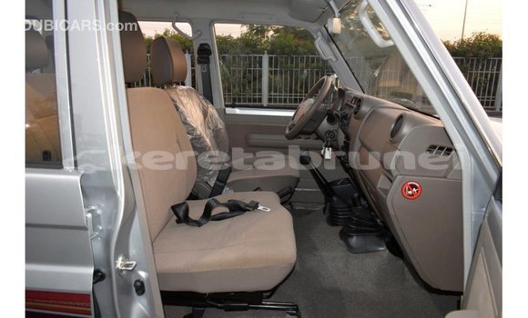 Buy Import Toyota Land Cruiser Other Car in Import - Dubai in Belait Buy Import Toyota Land Cruiser Other Car in Import - Dubai in Belait