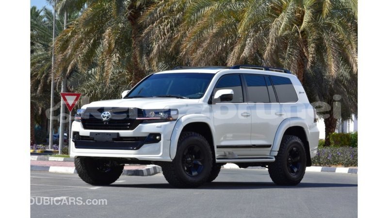 Big with watermark toyota land cruiser belait import dubai 2209