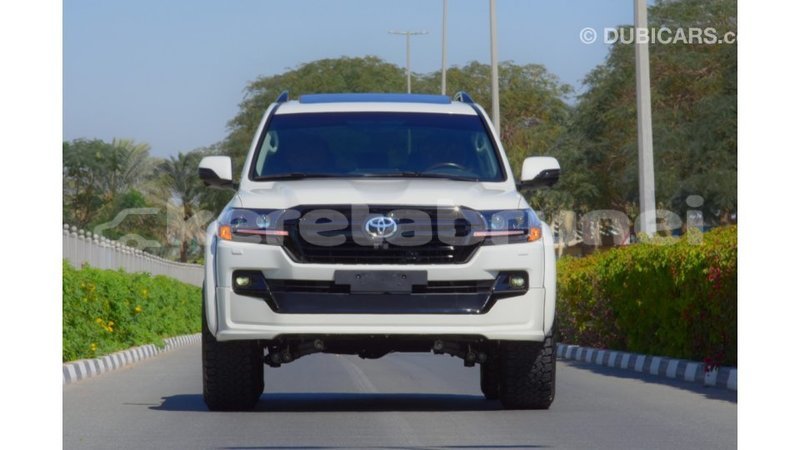 Big with watermark toyota land cruiser belait import dubai 2209
