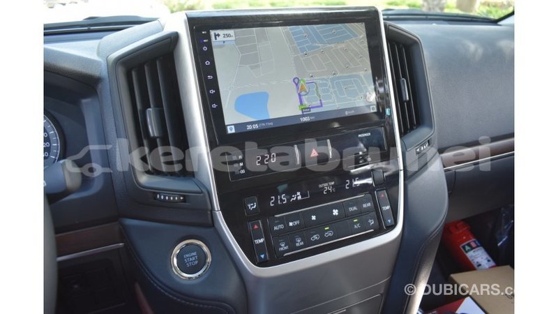 Big with watermark toyota land cruiser belait import dubai 2209