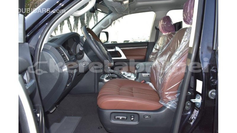 Big with watermark toyota land cruiser belait import dubai 2214
