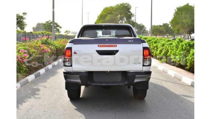 Big with watermark toyota hilux belait import dubai 2217