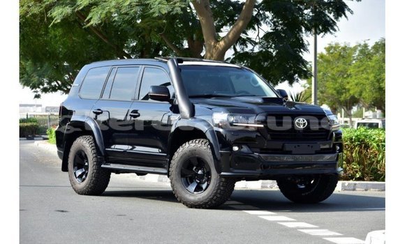 Buy Import Toyota Land Cruiser Black Car in Import - Dubai in Belait Buy Import Toyota Land Cruiser Black Car in Import - Dubai in Belait
