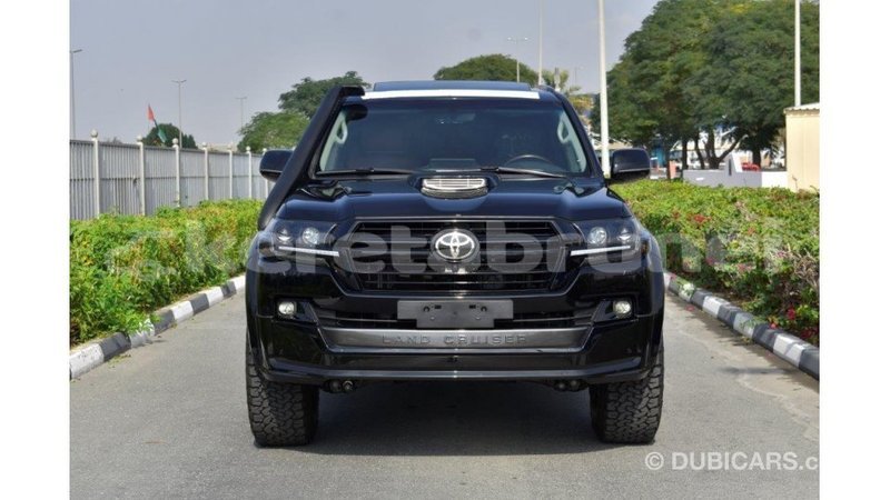 Big with watermark toyota land cruiser belait import dubai 2219