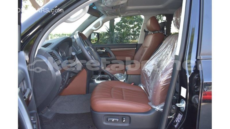Big with watermark toyota land cruiser belait import dubai 2219