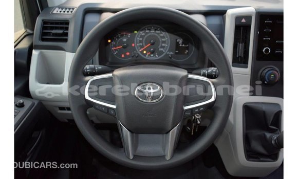Buy Import Toyota Hiace White Car in Import - Dubai in Belait Buy Import Toyota Hiace White Car in Import - Dubai in Belait