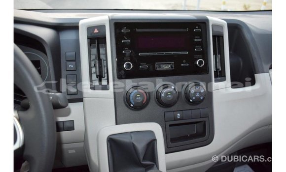 Buy Import Toyota Hiace White Car in Import - Dubai in Belait Buy Import Toyota Hiace White Car in Import - Dubai in Belait