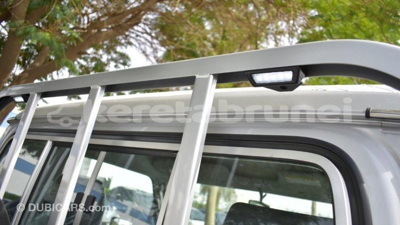 Big with watermark toyota land cruiser belait import dubai 2222
