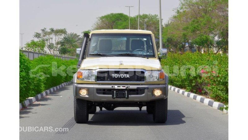 Big with watermark toyota land cruiser belait import dubai 2223