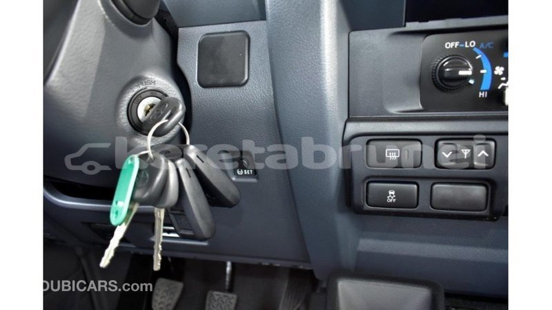 Big with watermark toyota land cruiser belait import dubai 2223
