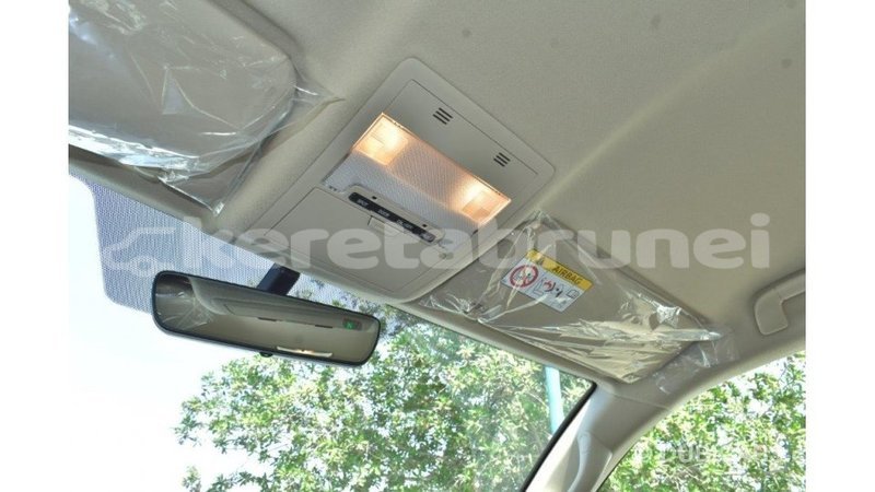 Big with watermark toyota land cruiser belait import dubai 2224