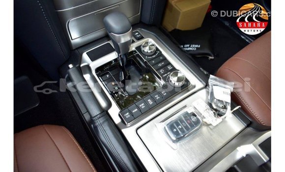 Buy Import Toyota Land Cruiser Black Car in Import - Dubai in Belait Buy Import Toyota Land Cruiser Black Car in Import - Dubai in Belait