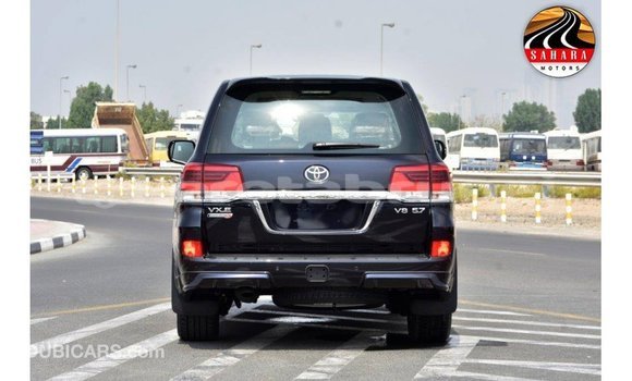 Buy Import Toyota Land Cruiser Black Car in Import - Dubai in Belait Buy Import Toyota Land Cruiser Black Car in Import - Dubai in Belait