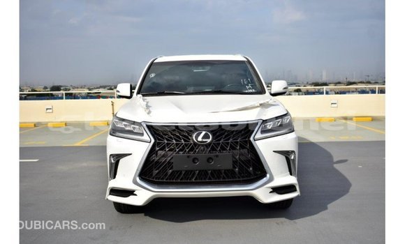 Buy Import Lexus LX White Car in Import - Dubai in Belait Buy Import Lexus LX White Car in Import - Dubai in Belait