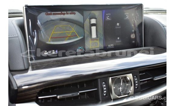 Buy Import Lexus LX White Car in Import - Dubai in Belait Buy Import Lexus LX White Car in Import - Dubai in Belait