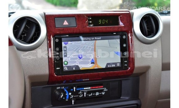 Buy Import Toyota Land Cruiser Beige Car in Import - Dubai in Belait Buy Import Toyota Land Cruiser Beige Car in Import - Dubai in Belait