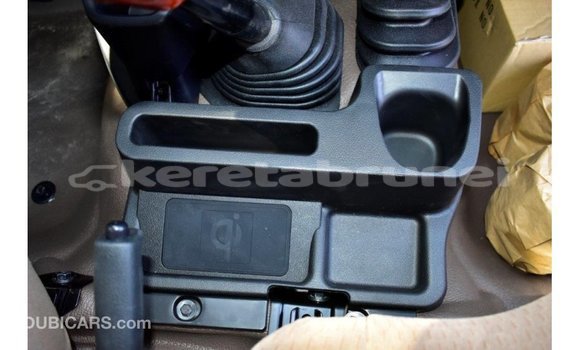 Buy Import Toyota Land Cruiser Beige Car in Import - Dubai in Belait Buy Import Toyota Land Cruiser Beige Car in Import - Dubai in Belait