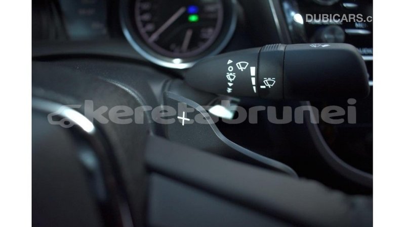 Big with watermark toyota camry belait import dubai 2231