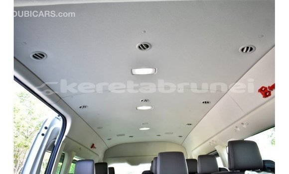 Buy Import Toyota Hiace White Car in Import - Dubai in Belait Buy Import Toyota Hiace White Car in Import - Dubai in Belait
