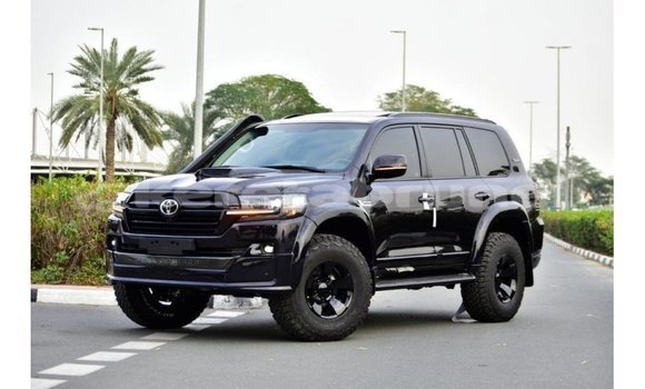 Buy Import Toyota Land Cruiser Black Car in Import - Dubai in Belait Buy Import Toyota Land Cruiser Black Car in Import - Dubai in Belait
