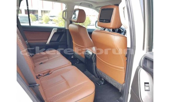 Buy Import Toyota Prado White Car in Import - Dubai in Belait Buy Import Toyota Prado White Car in Import - Dubai in Belait