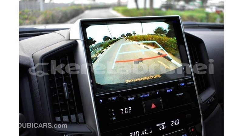 Big with watermark toyota land cruiser belait import dubai 2236