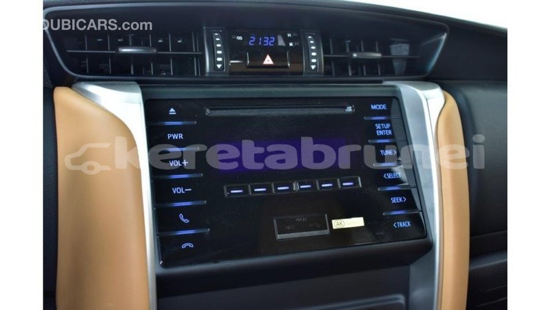 Big with watermark toyota fortuner belait import dubai 2237