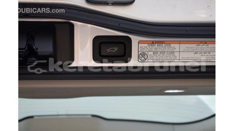 Big with watermark toyota land cruiser belait import dubai 2239