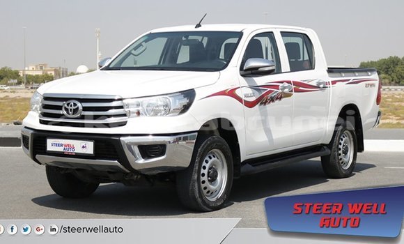 Buy Import Toyota Hilux White Car in Import - Dubai in Belait Buy Import Toyota Hilux White Car in Import - Dubai in Belait