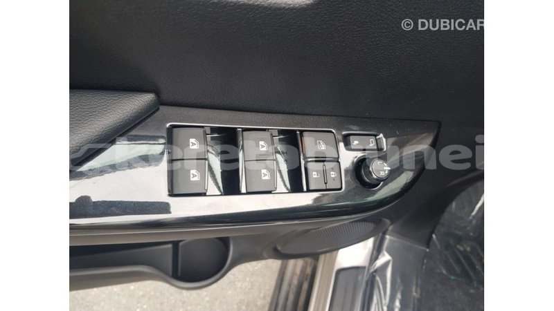 Big with watermark toyota hilux belait import dubai 2256