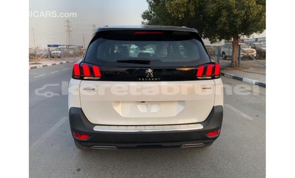 Buy Import Peugeot 5008 White Car in Import - Dubai in Belait Buy Import Peugeot 5008 White Car in Import - Dubai in Belait