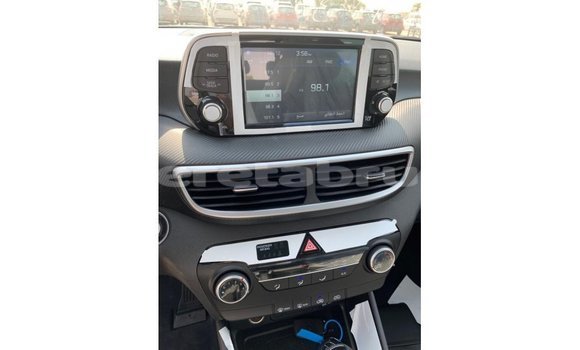 Buy Import Hyundai Tucson Black Car in Import - Dubai in Belait Buy Import Hyundai Tucson Black Car in Import - Dubai in Belait