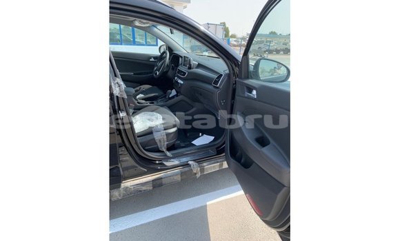 Buy Import Hyundai Tucson Black Car in Import - Dubai in Belait Buy Import Hyundai Tucson Black Car in Import - Dubai in Belait