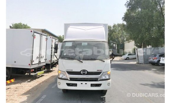 Buy Import Hino 300 Series White Truck in Import - Dubai in Belait Buy Import Hino 300 Series White Truck in Import - Dubai in Belait