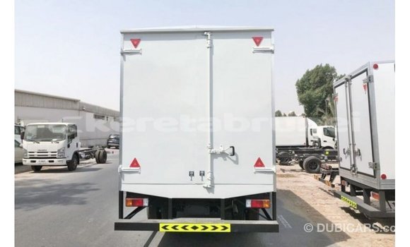 Buy Import Hino 300 Series White Truck in Import - Dubai in Belait Buy Import Hino 300 Series White Truck in Import - Dubai in Belait
