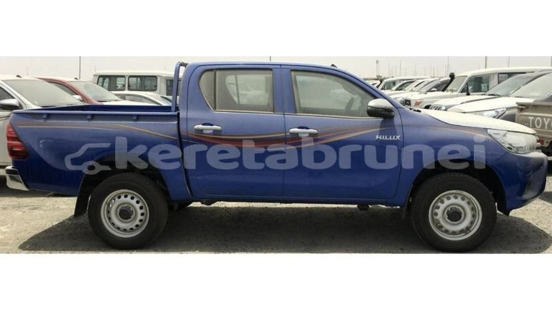 Big with watermark toyota hilux belait import dubai 2263