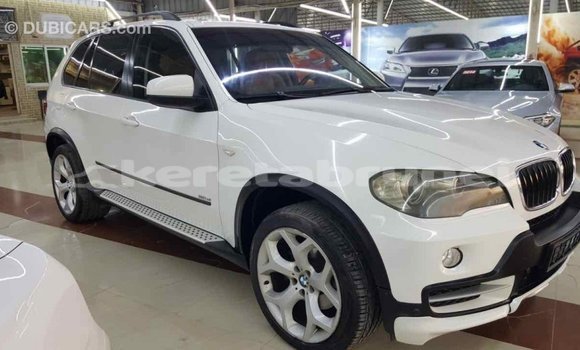 Buy Import BMW X5 White Car in Import - Dubai in Belait Buy Import BMW X5 White Car in Import - Dubai in Belait