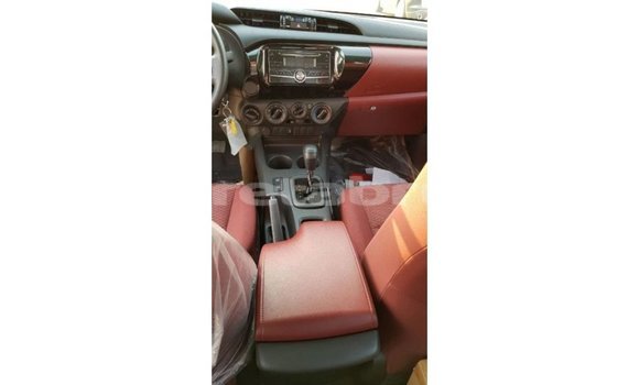 Buy Import Toyota Hilux Black Car in Import - Dubai in Belait Buy Import Toyota Hilux Black Car in Import - Dubai in Belait