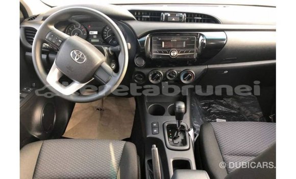 Buy Import Toyota Hilux Black Car in Import - Dubai in Belait Buy Import Toyota Hilux Black Car in Import - Dubai in Belait