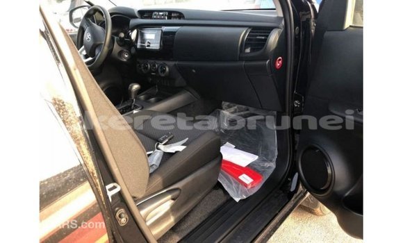 Buy Import Toyota Hilux Black Car in Import - Dubai in Belait Buy Import Toyota Hilux Black Car in Import - Dubai in Belait