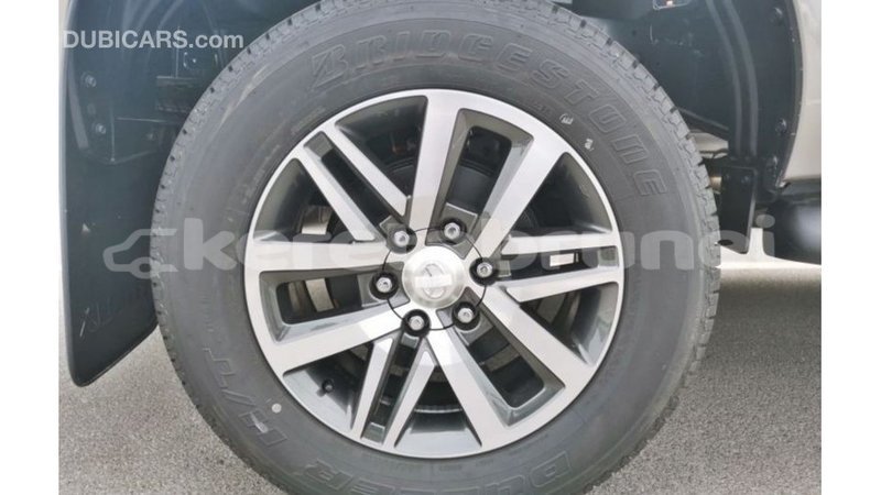 Big with watermark toyota hilux belait import dubai 2265