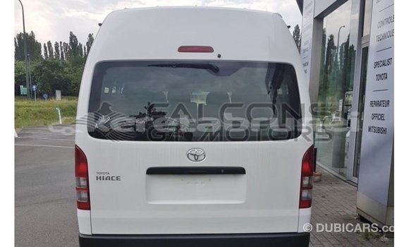 Buy Import Toyota Hiace White Car in Import - Dubai in Belait Buy Import Toyota Hiace White Car in Import - Dubai in Belait