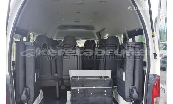Buy Import Toyota Hiace White Car in Import - Dubai in Belait Buy Import Toyota Hiace White Car in Import - Dubai in Belait