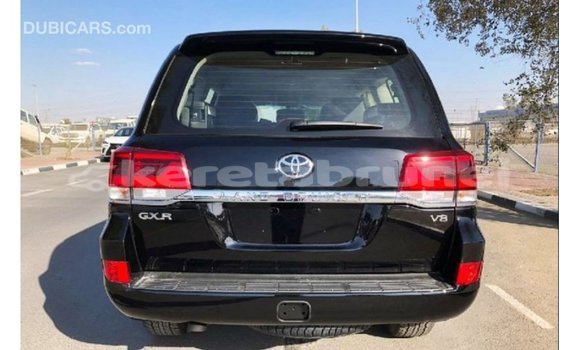Buy Import Toyota Land Cruiser Black Car in Import - Dubai in Belait Buy Import Toyota Land Cruiser Black Car in Import - Dubai in Belait